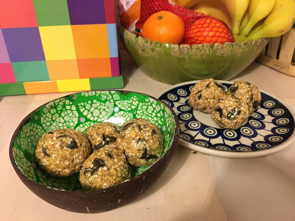 bolas-de-sesamo-y-avena-snack-sano.jpg